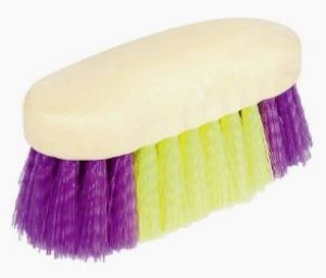 Petite brosse dure